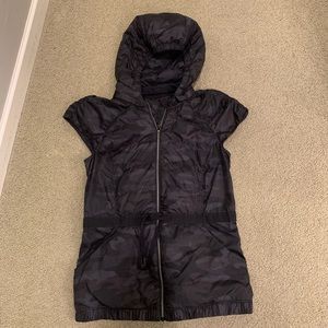 Lululemon vest
